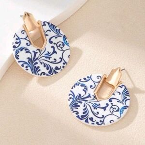 NEW! Porcelain Floral Elegant Round Shape Blue and Gold Earrings